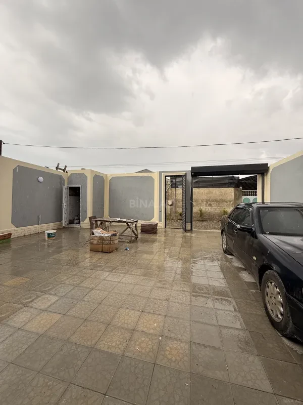 Satılır 4 otaqlı həyət evi 120 m²