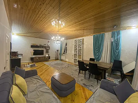 Satılır 6 otaqlı həyət evi 234 m² — Bakı 6 otaq 234.00 m²