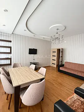 Kirayə verilir 3 otaqlı mənzil 100 m²