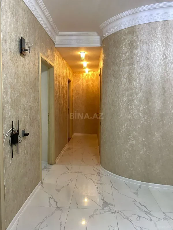 Kirayə verilir 2 otaqlı mənzil 90 m²
