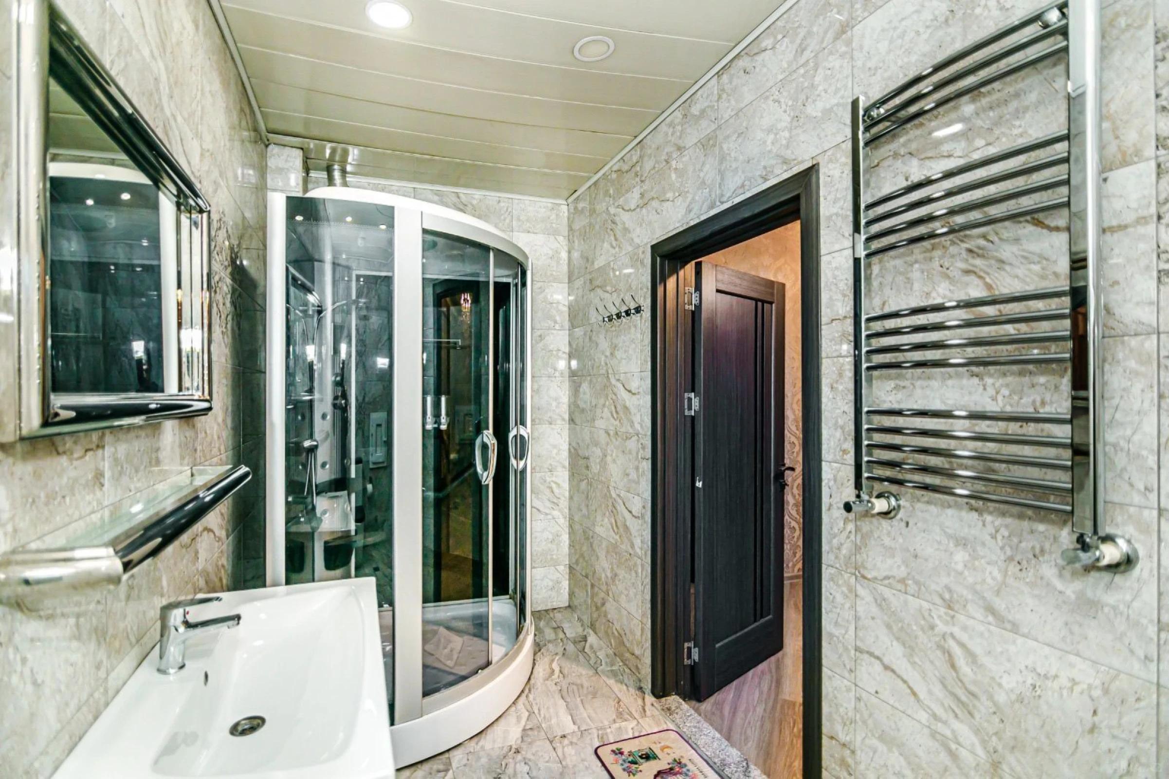 Kirayə verilir 3 otaqlı mənzil 140 m²