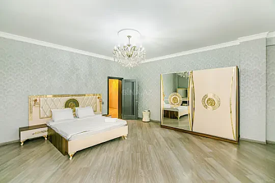 Kirayə verilir 3 otaqlı mənzil 140 m²