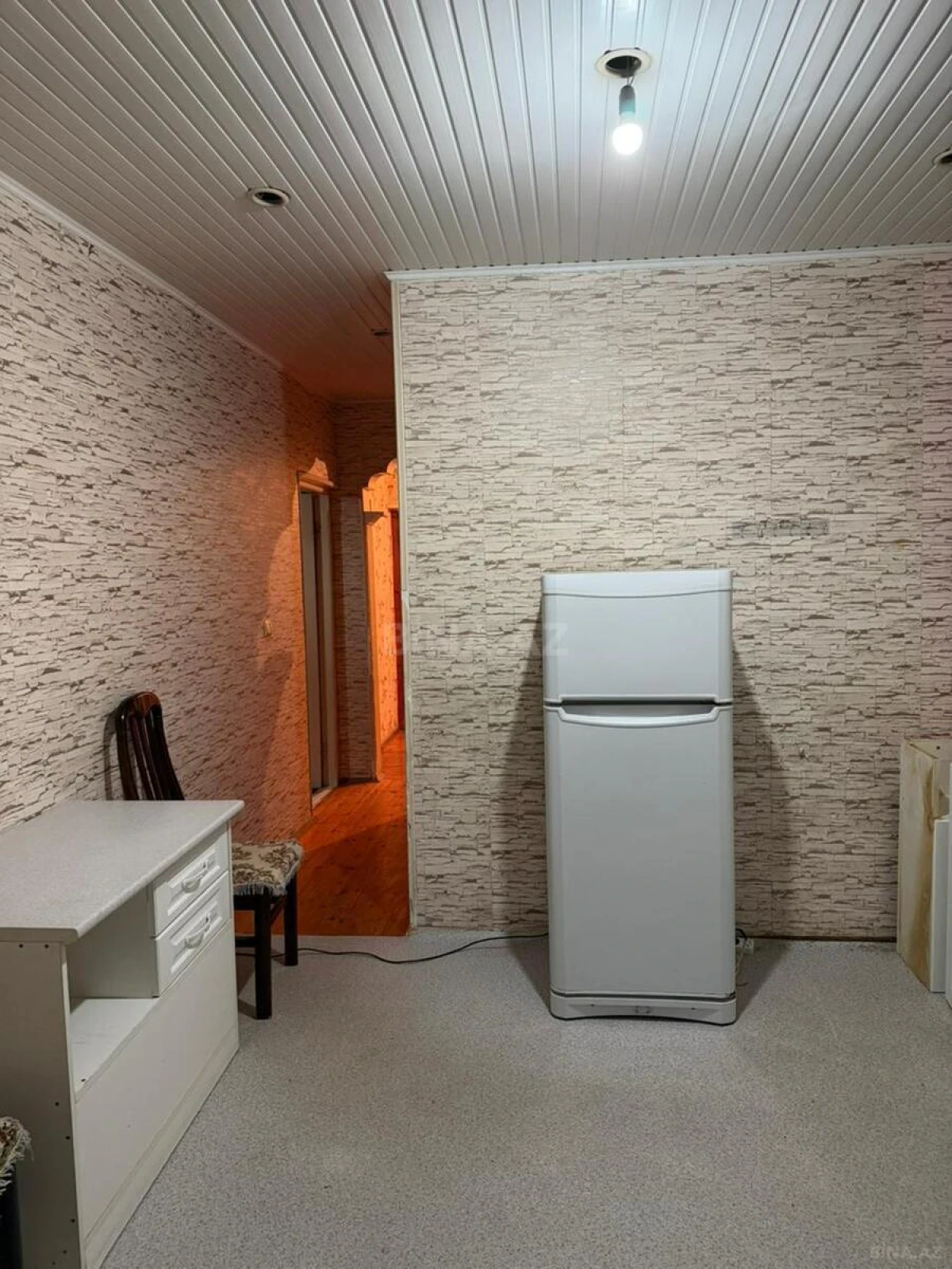 Kirayə verilir 4 otaqlı mənzil 80 m²