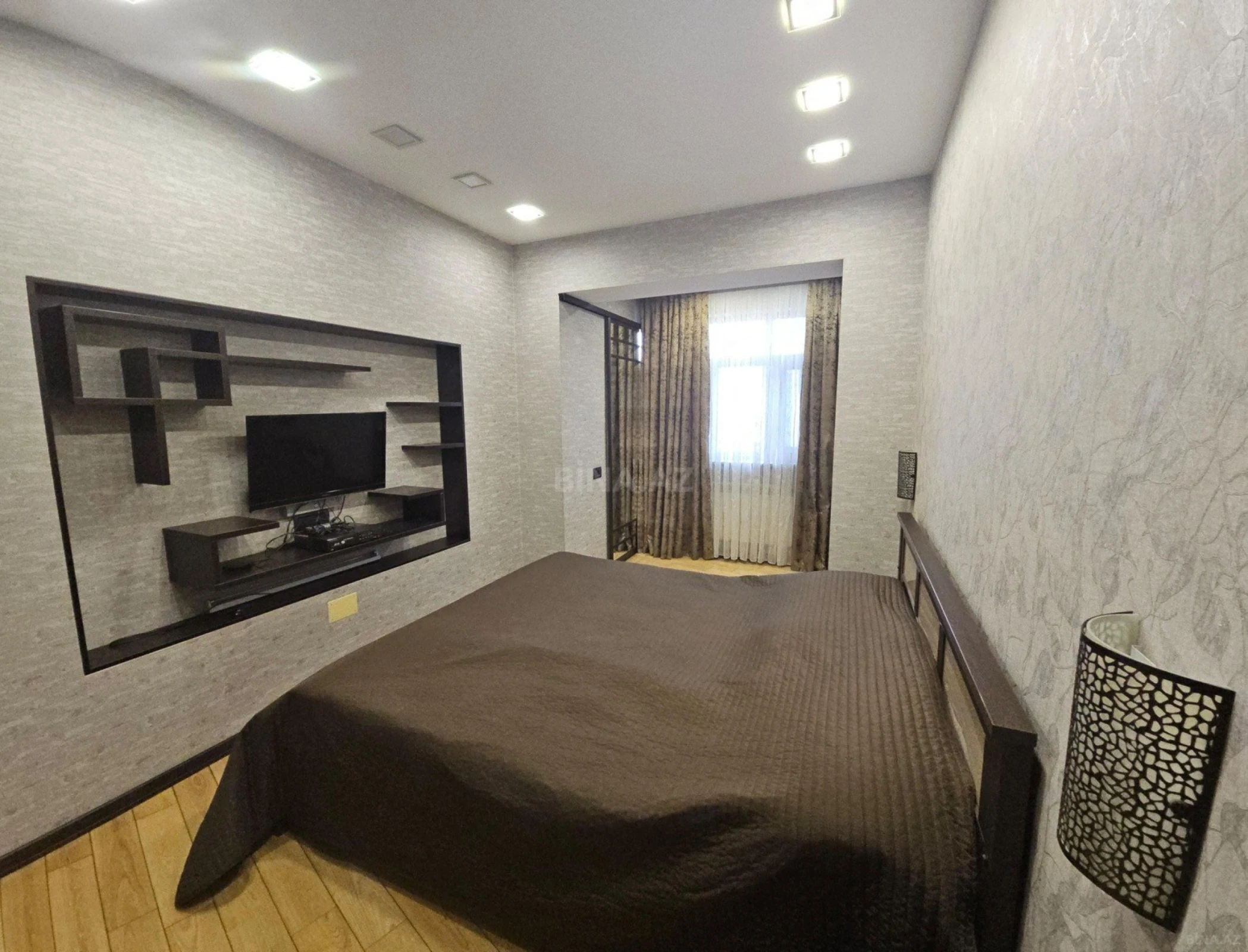 Kirayə verilir 3 otaqlı mənzil 75 m²