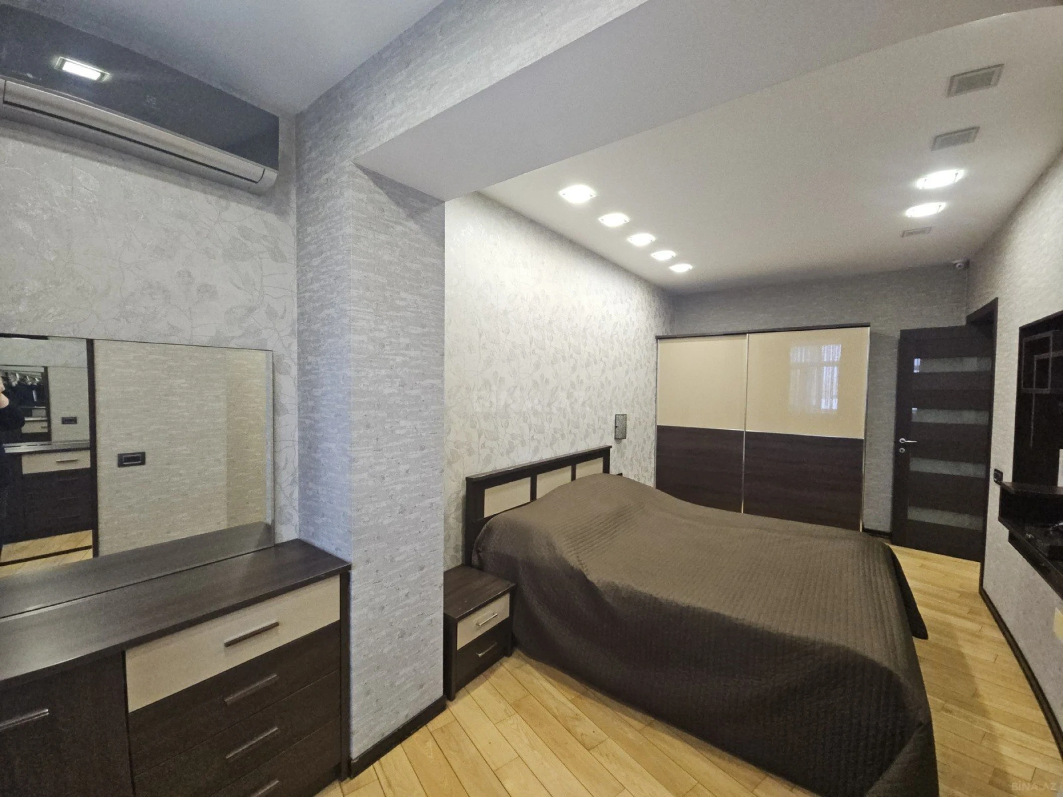 Kirayə verilir 3 otaqlı mənzil 75 m²