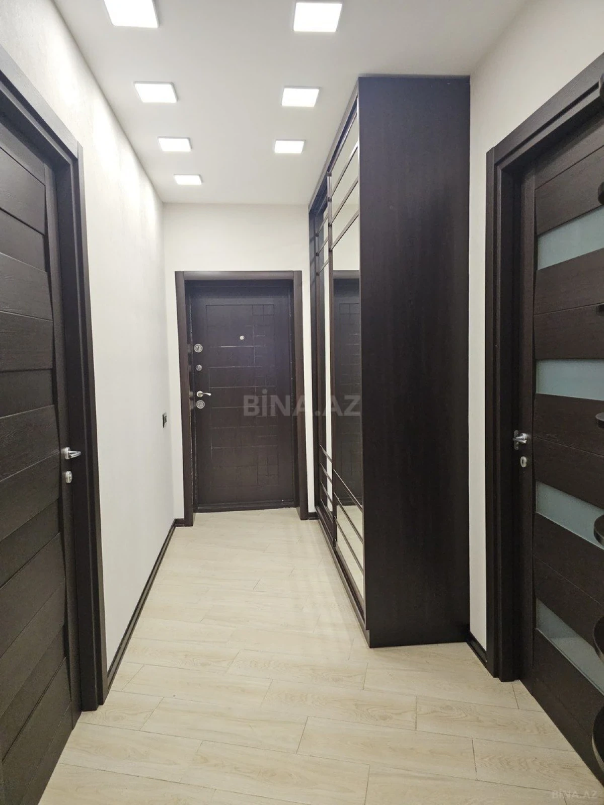 Kirayə verilir 3 otaqlı mənzil 75 m²