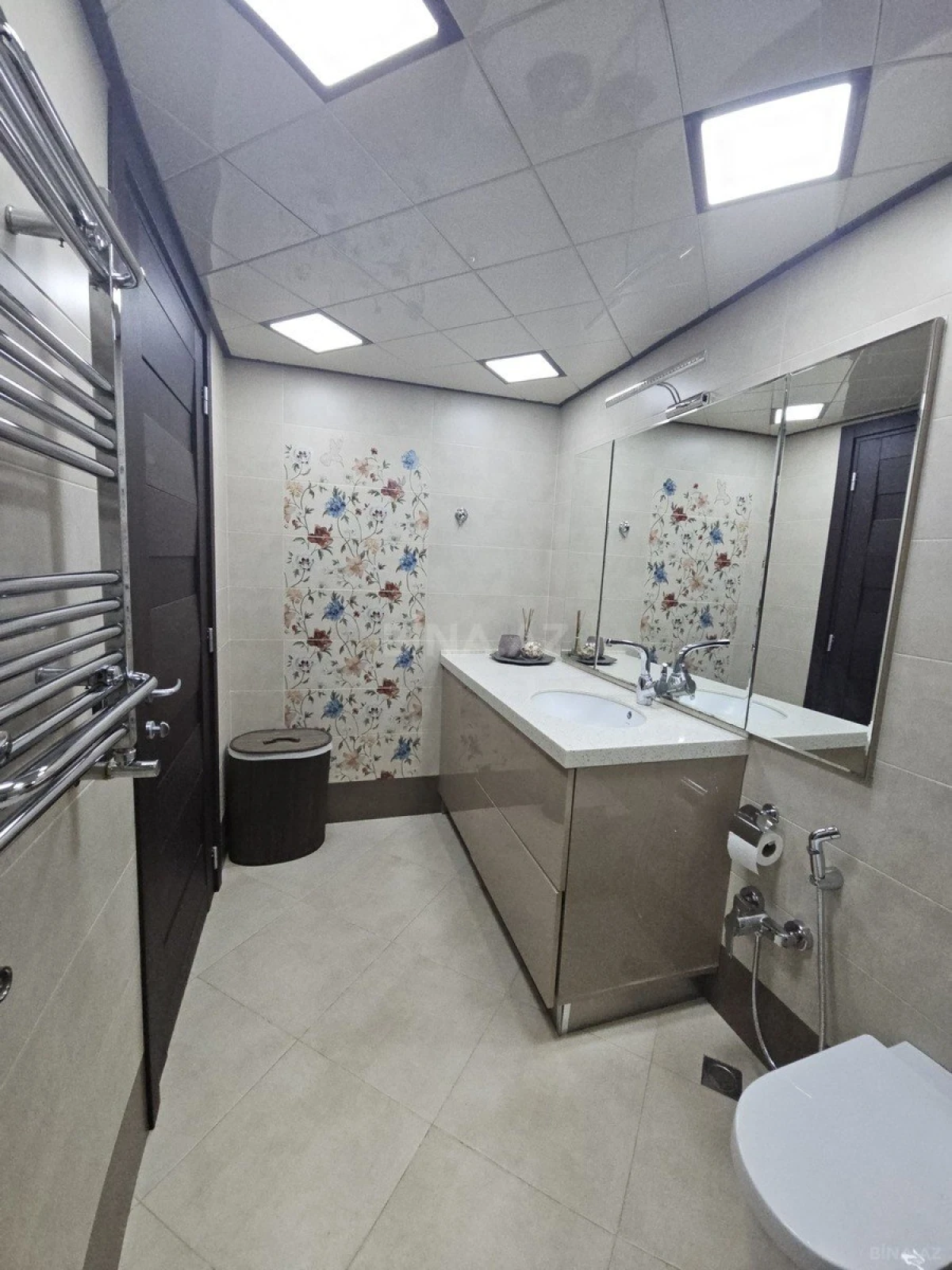 Kirayə verilir 3 otaqlı mənzil 75 m²
