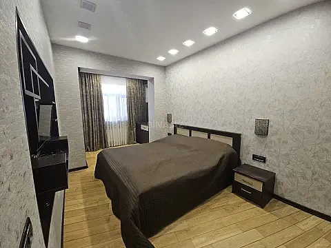 Kirayə verilir 3 otaqlı mənzil 75 m²