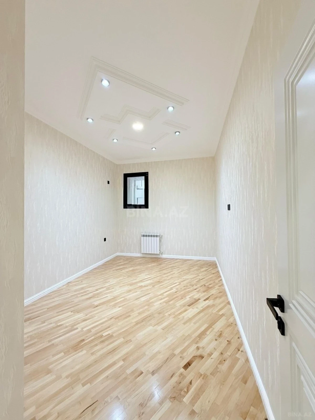 Satılır 3 otaqlı mənzil 82 m²