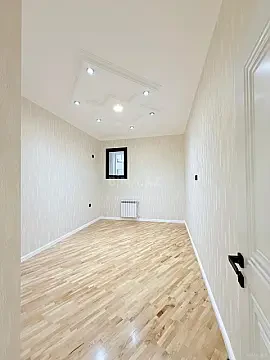 Satılır 3 otaqlı mənzil 82 m²
