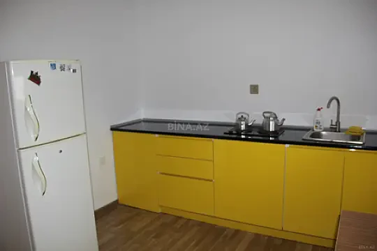 Kirayə verilir 3 otaqlı mənzil 80 m²