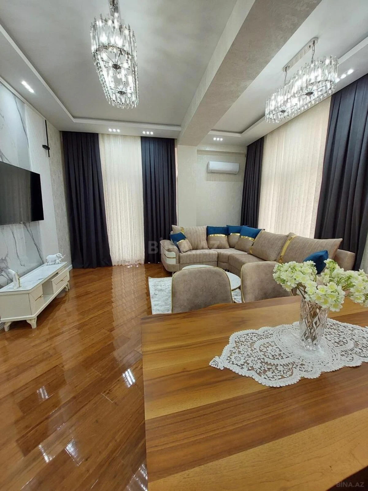 Kirayə verilir 3 otaqlı mənzil 110 m²