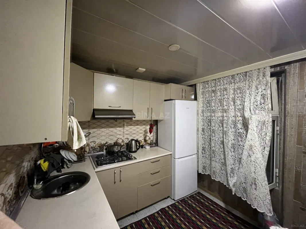 Kirayə verilir 2 otaqlı mənzil 20 m²