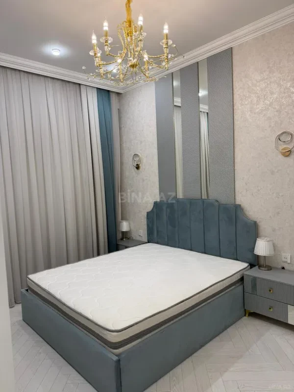 Kirayə verilir 2 otaqlı mənzil 61 m²
