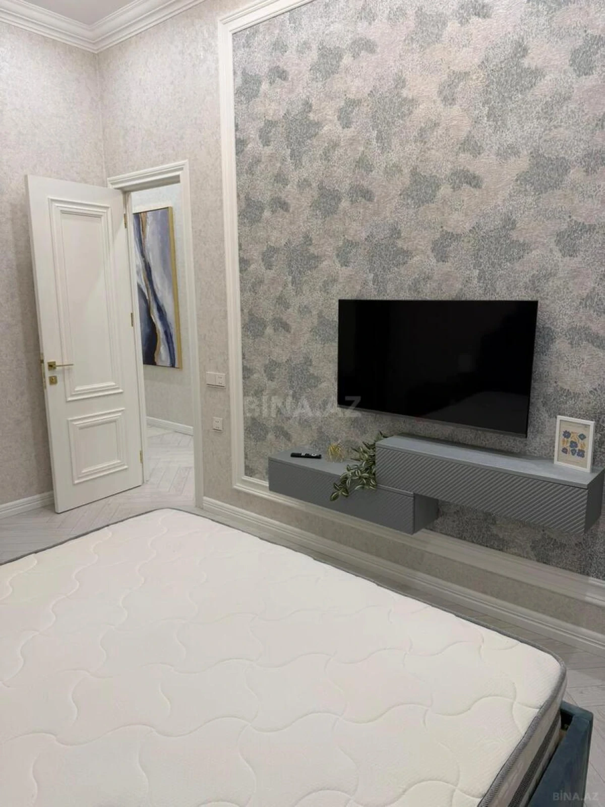 Kirayə verilir 2 otaqlı mənzil 61 m²