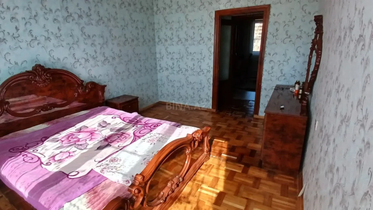 Kirayə verilir 3 otaqlı mənzil 90 m²