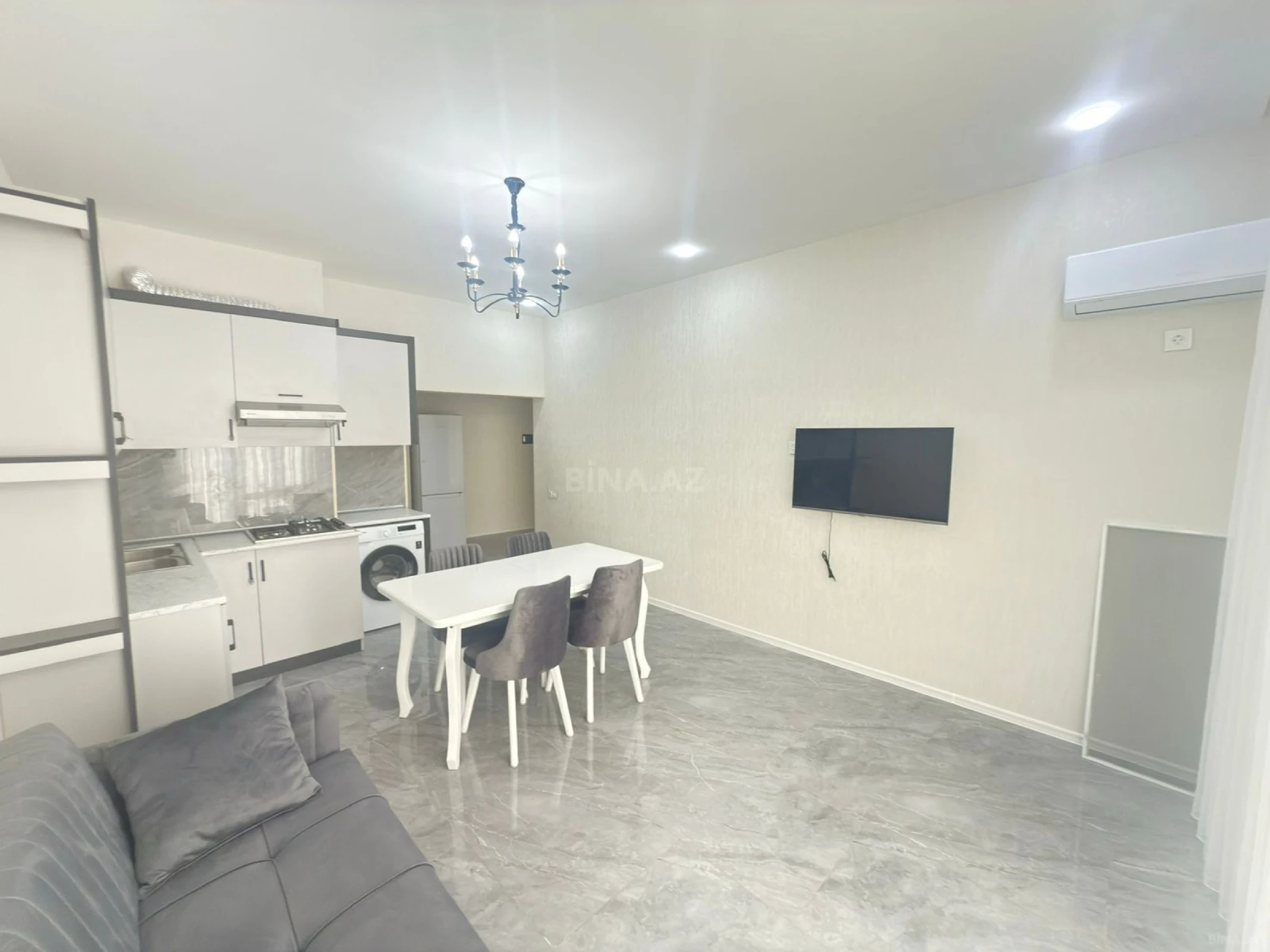 Kirayə verilir 2 otaqlı mənzil 70 m²