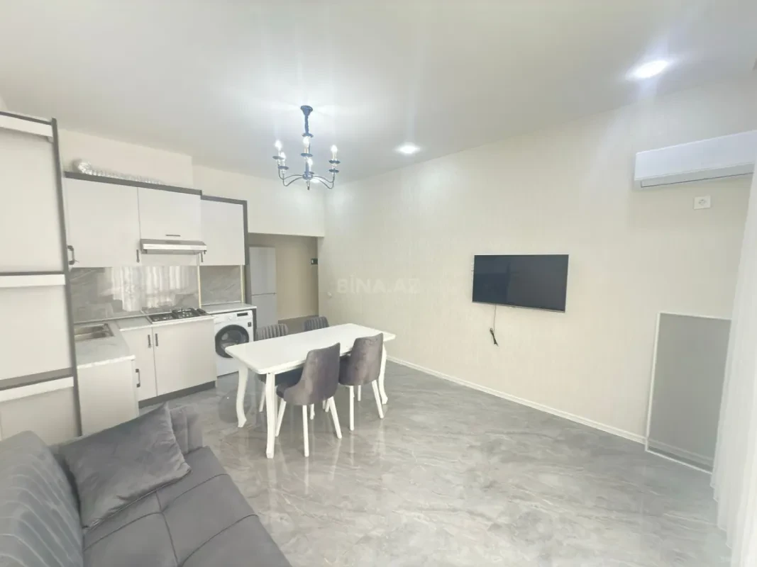 Kirayə verilir 2 otaqlı mənzil 70 m²