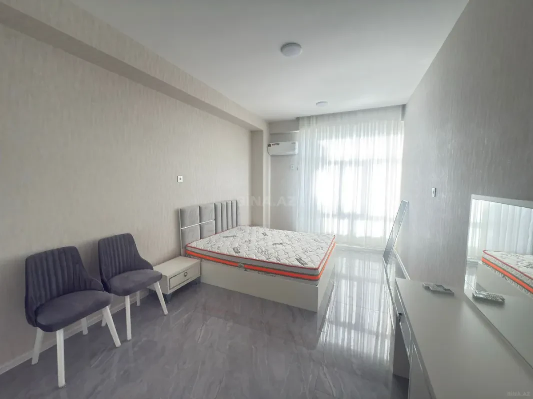 Kirayə verilir 2 otaqlı mənzil 70 m²