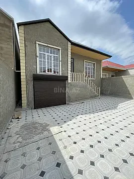 Satılır 4 otaqlı həyət evi 100 m²