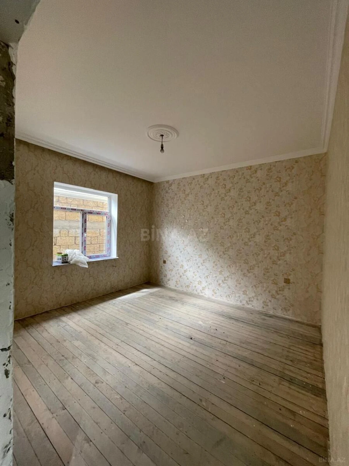 Satılır 4 otaqlı həyət evi 100 m²