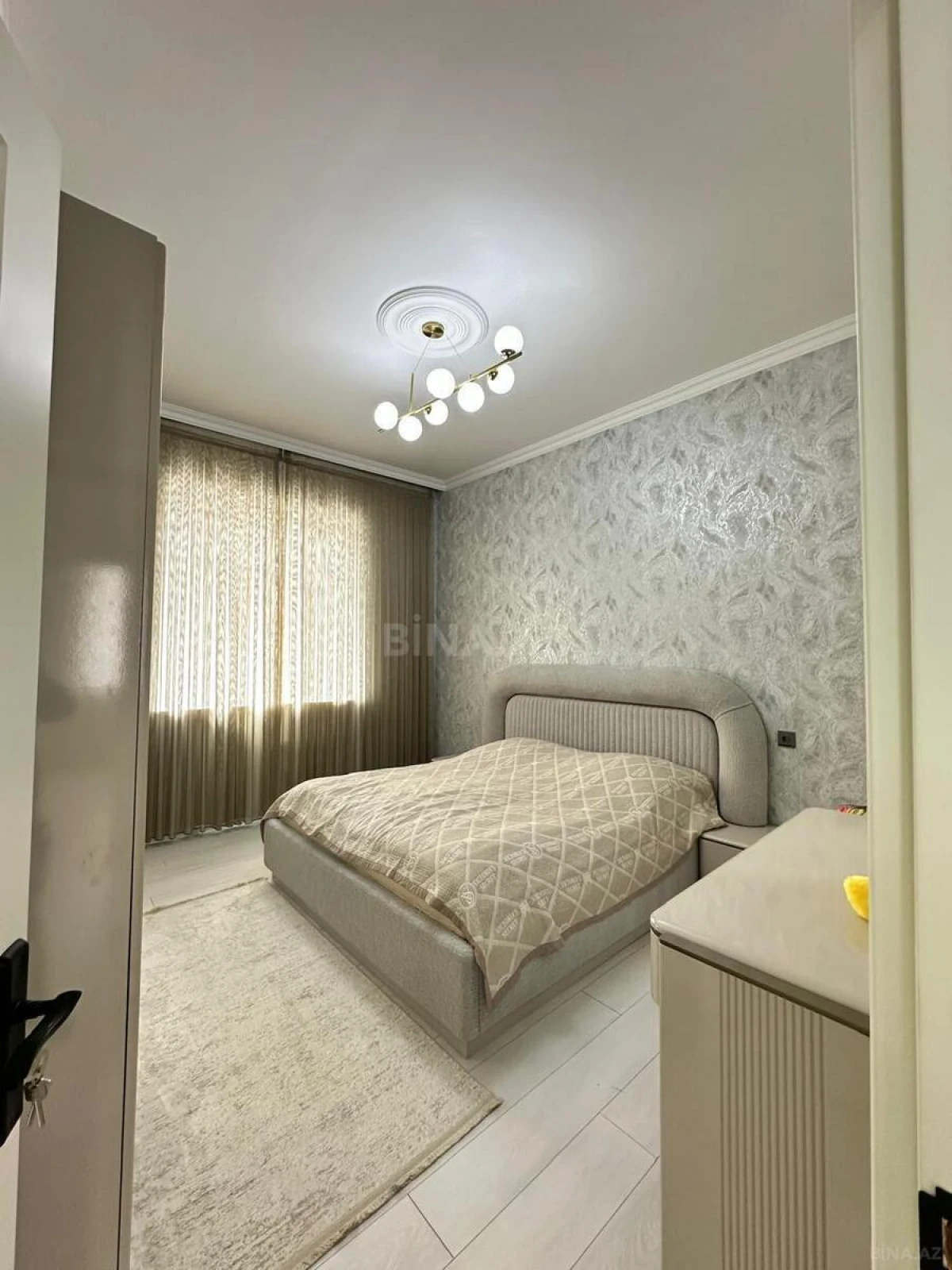 Satılır 6 otaqlı həyət evi 190 m²