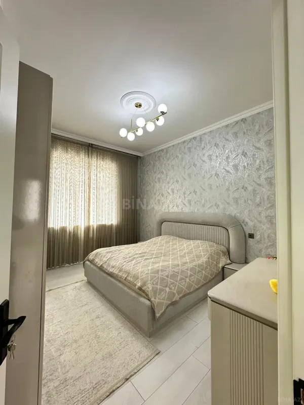 Satılır 6 otaqlı həyət evi 190 m²