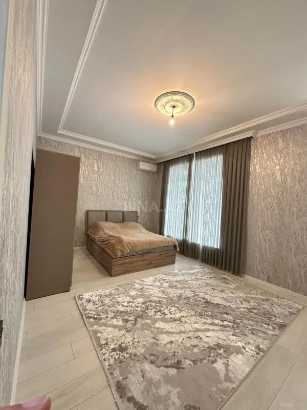 Satılır 6 otaqlı həyət evi 190 m²