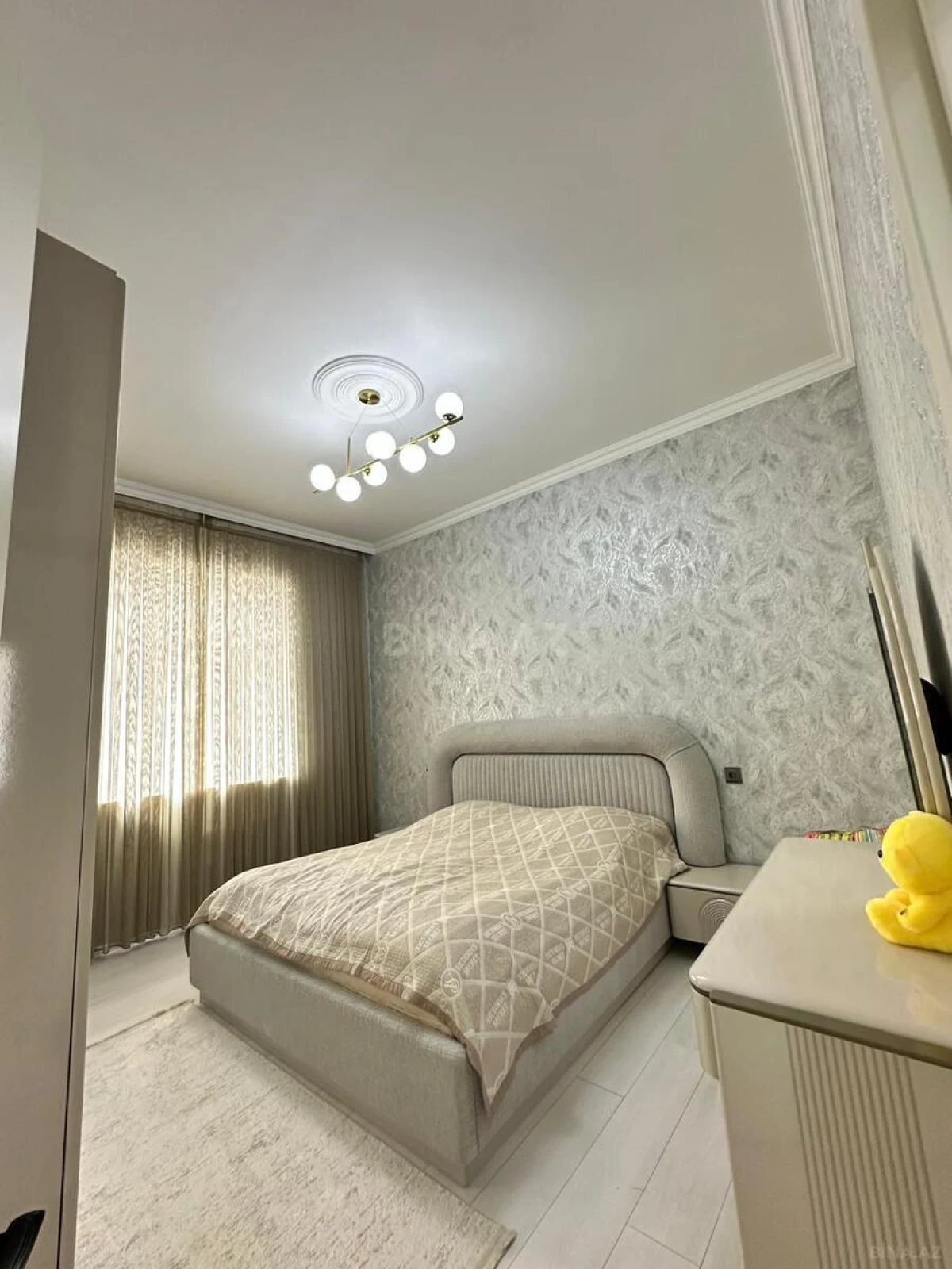 Satılır 6 otaqlı həyət evi 190 m²