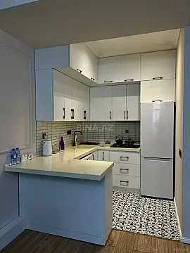 Kirayə verilir 2 otaqlı mənzil 85 m²