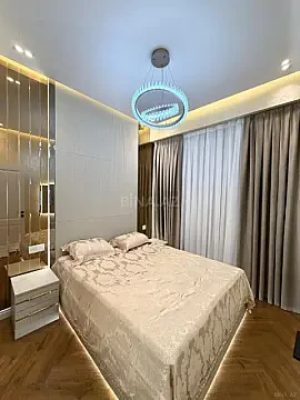 Satılır 2 otaqlı mənzil 47 m²