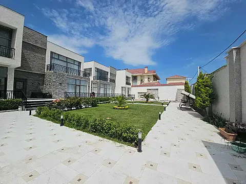 Kirayə verilir 10 otaqlı həyət evi 600 m² — Bakı, Şağan 10 otaq 600.00 m²