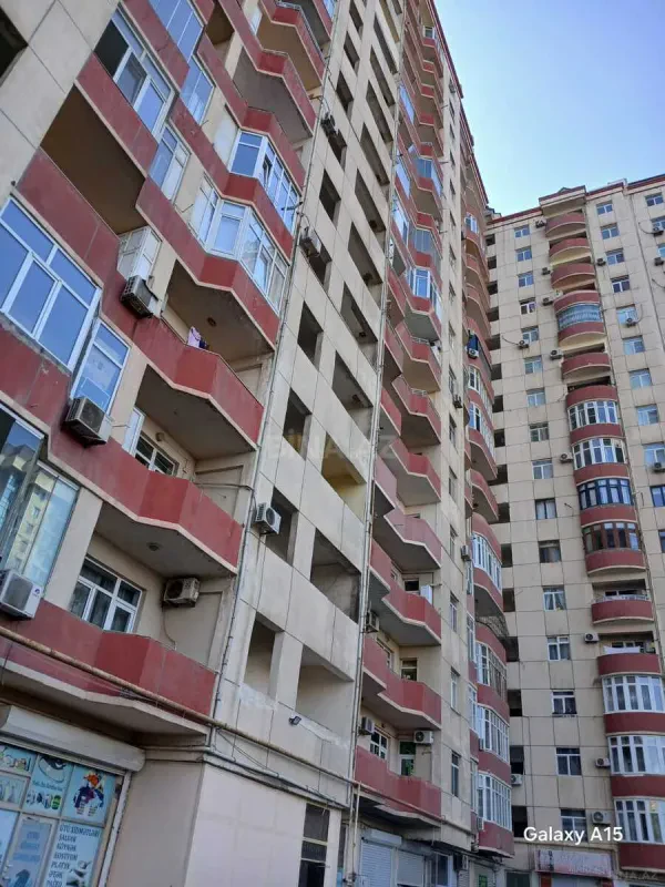 Satılır 3 otaqlı mənzil 80 m²