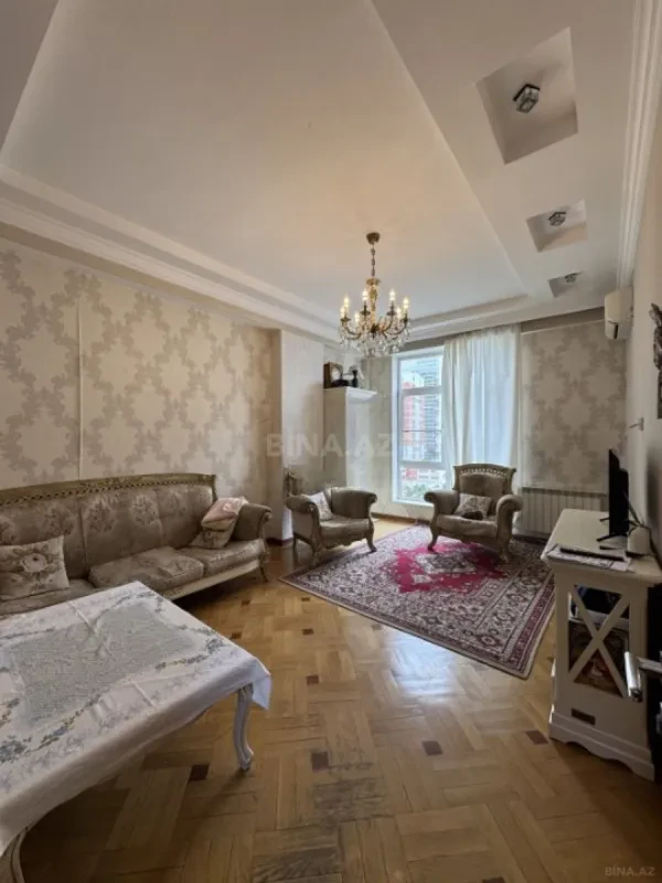 Satılır 2 otaqlı mənzil 52 m²