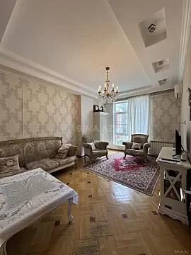 Satılır 2 otaqlı mənzil 52 m²