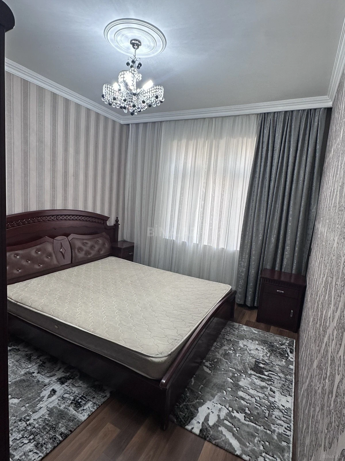 Kirayə verilir 2 otaqlı mənzil 50 m²