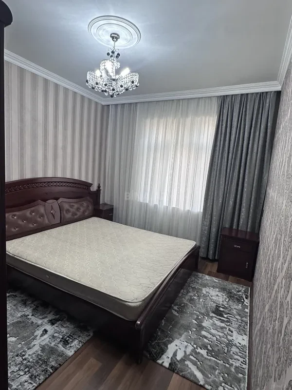 Kirayə verilir 2 otaqlı mənzil 50 m²