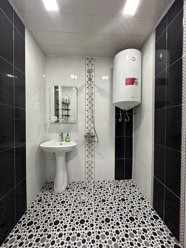 Kirayə verilir 2 otaqlı mənzil 50 m²