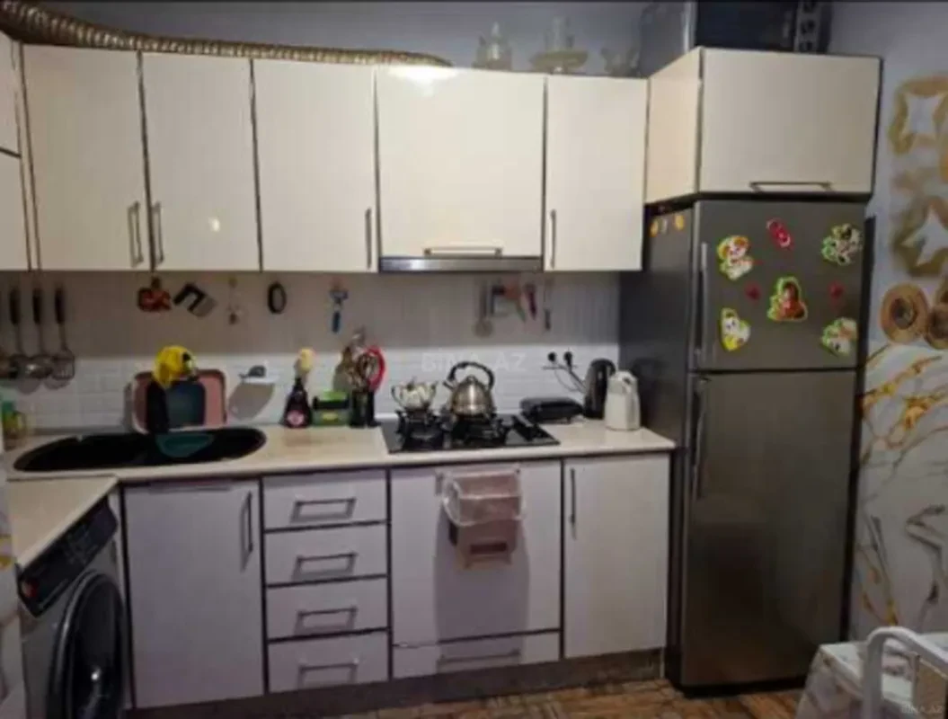 Kirayə verilir 2 otaqlı mənzil 65 m²