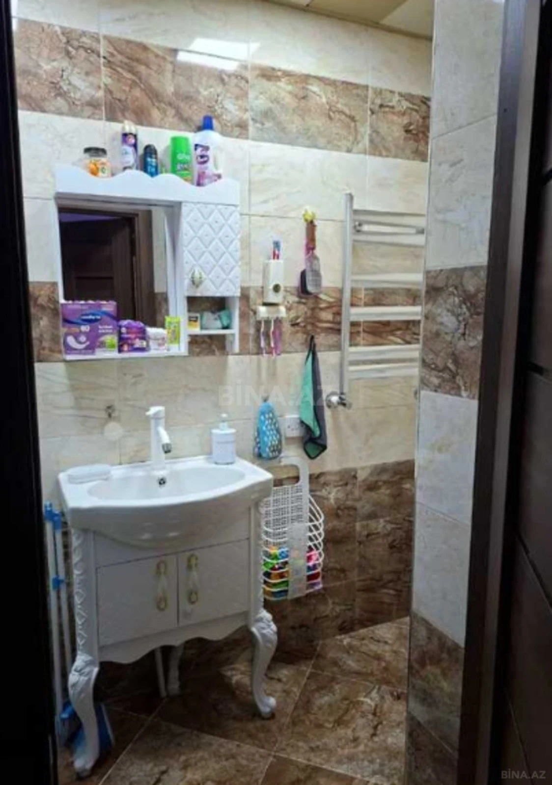 Kirayə verilir 2 otaqlı mənzil 65 m²