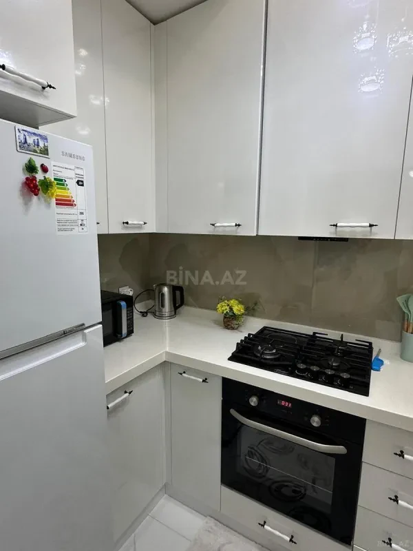 Kirayə verilir 2 otaqlı mənzil 60 m²