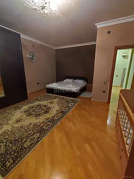 Kirayə verilir 3 otaqlı mənzil 122 m²