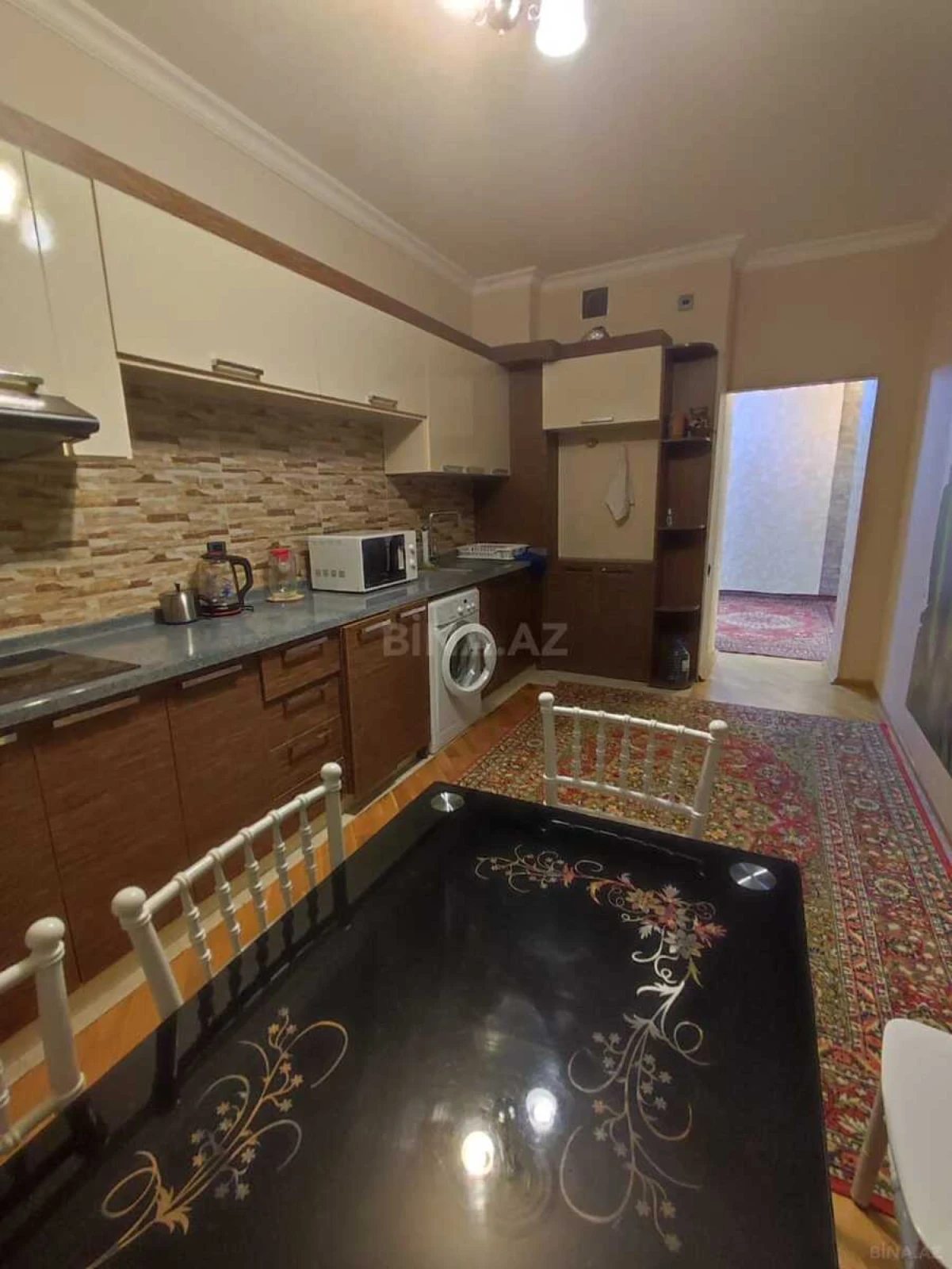 Kirayə verilir 3 otaqlı mənzil 122 m²