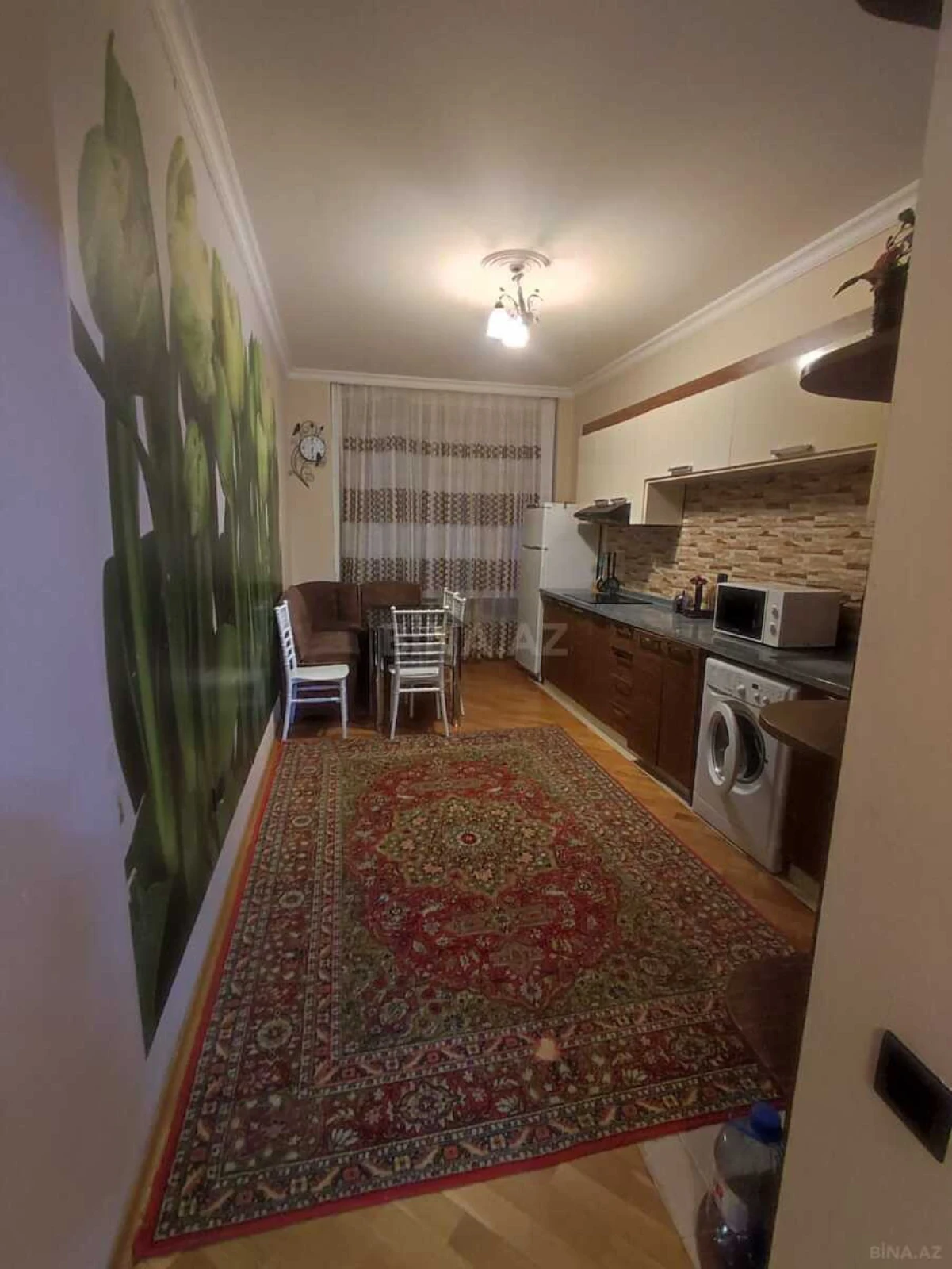 Kirayə verilir 3 otaqlı mənzil 122 m²
