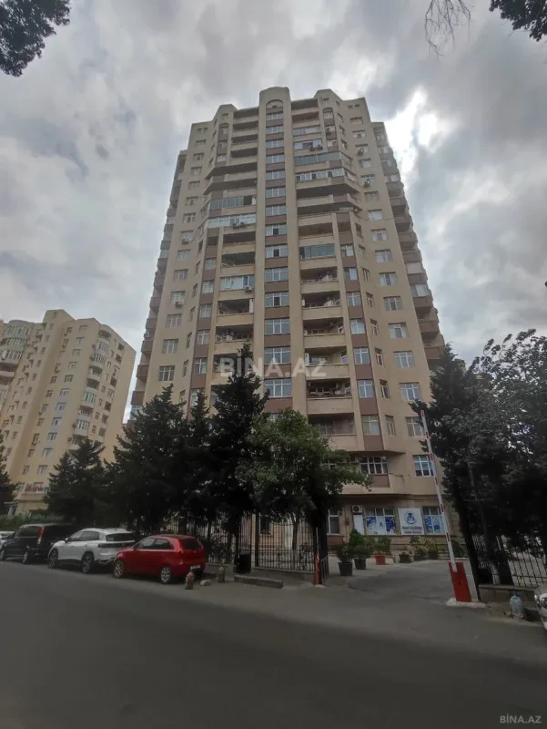Kirayə verilir 3 otaqlı mənzil 122 m²