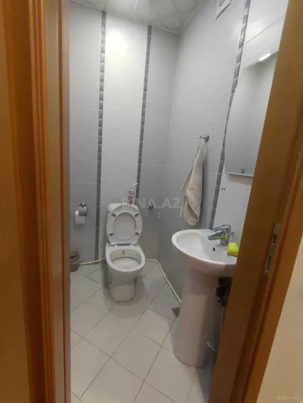 Kirayə verilir 3 otaqlı mənzil 122 m²