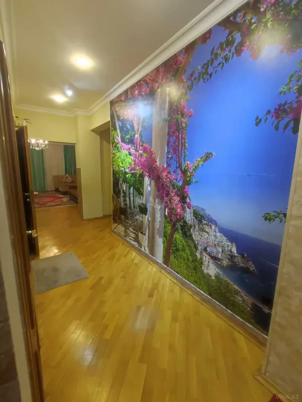 Kirayə verilir 3 otaqlı mənzil 122 m²