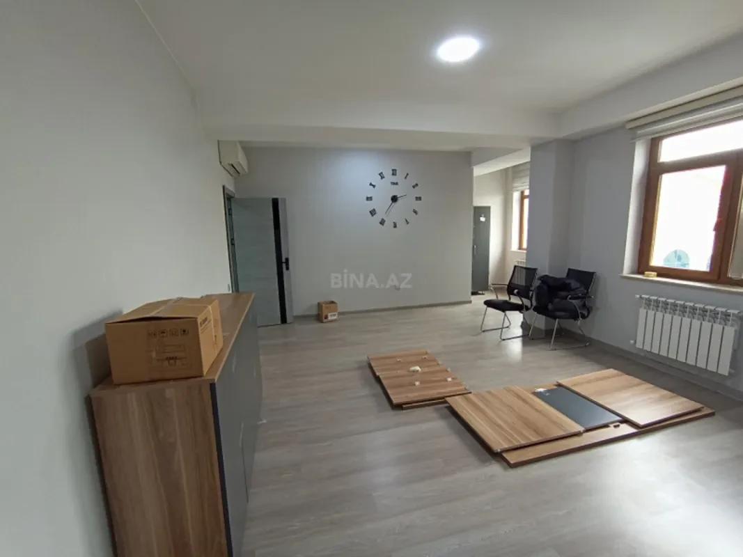 Kirayə verilir 1 otaqlı ofis 30 m²