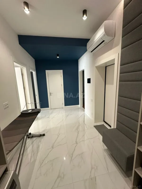 Satılır 2 otaqlı mənzil 95 m²