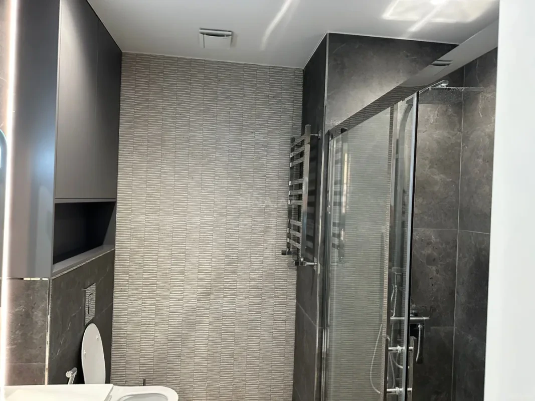 Satılır 2 otaqlı mənzil 95 m²